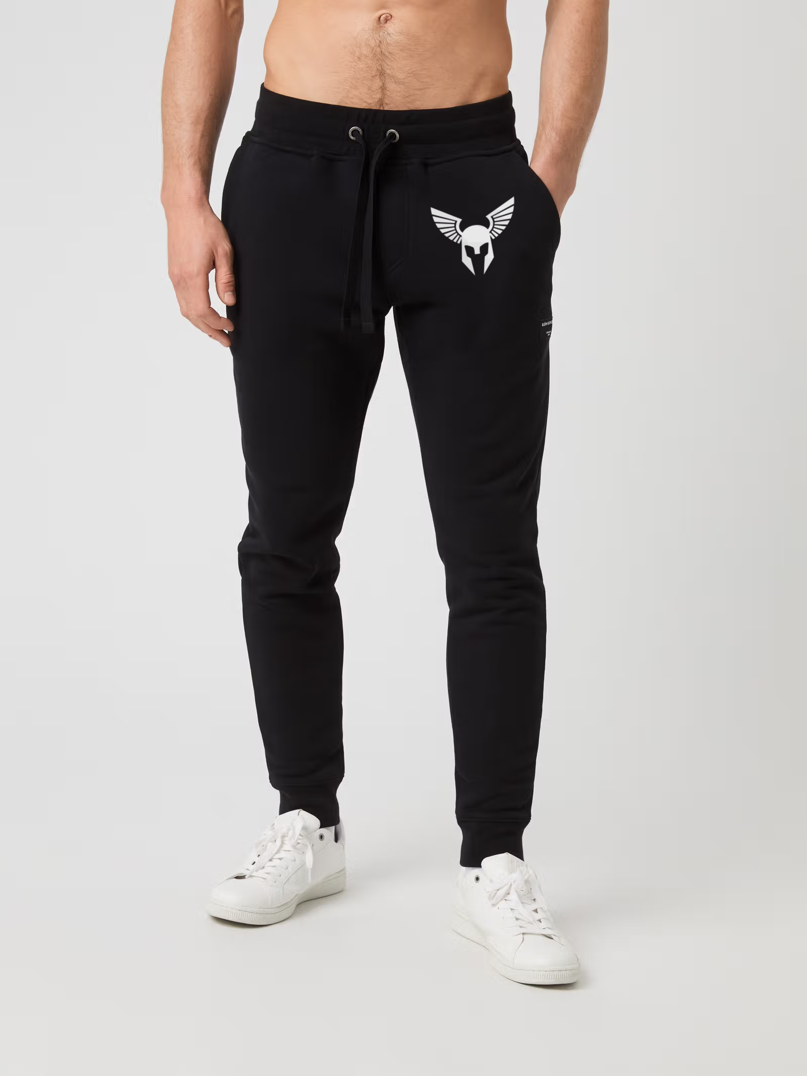 Centre Tapered Pants Black