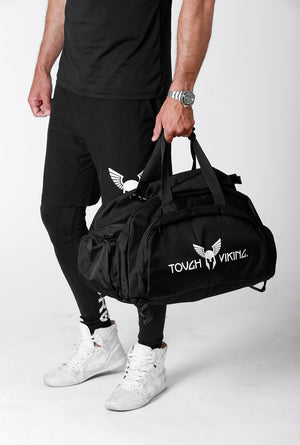 Premium Training bag with YKK-zippers.